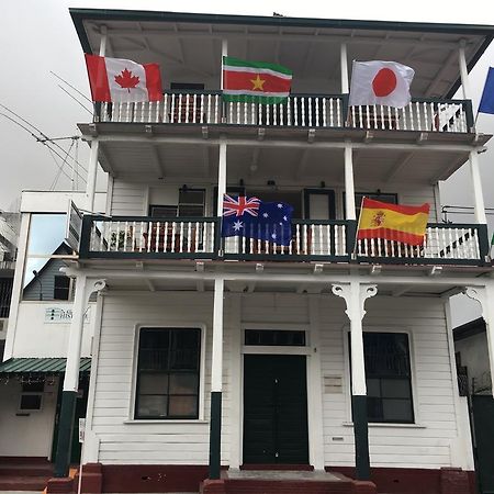 Guesthouse De Kleine Historie Paramaribo Exterior foto